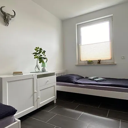 Apartment Gästewohnung Kl. Wzl 29_7 *